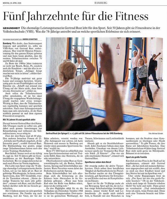 Zeitungsartikel über Dozentin Gertrud Rust, die seit 50 Jahren Gymnastikkurse an der vhs gibt